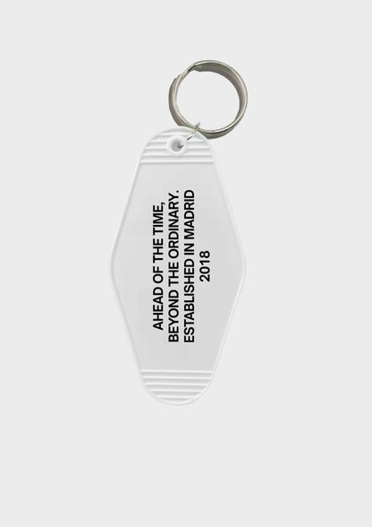 WHITE "VOYAGER" KEY RING