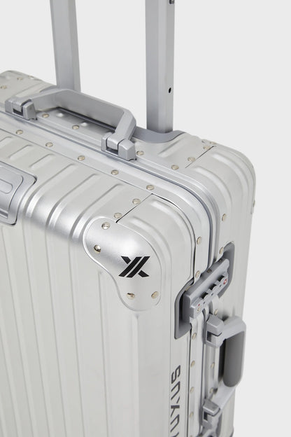 SILVER "VOYAGER" SUITCASE