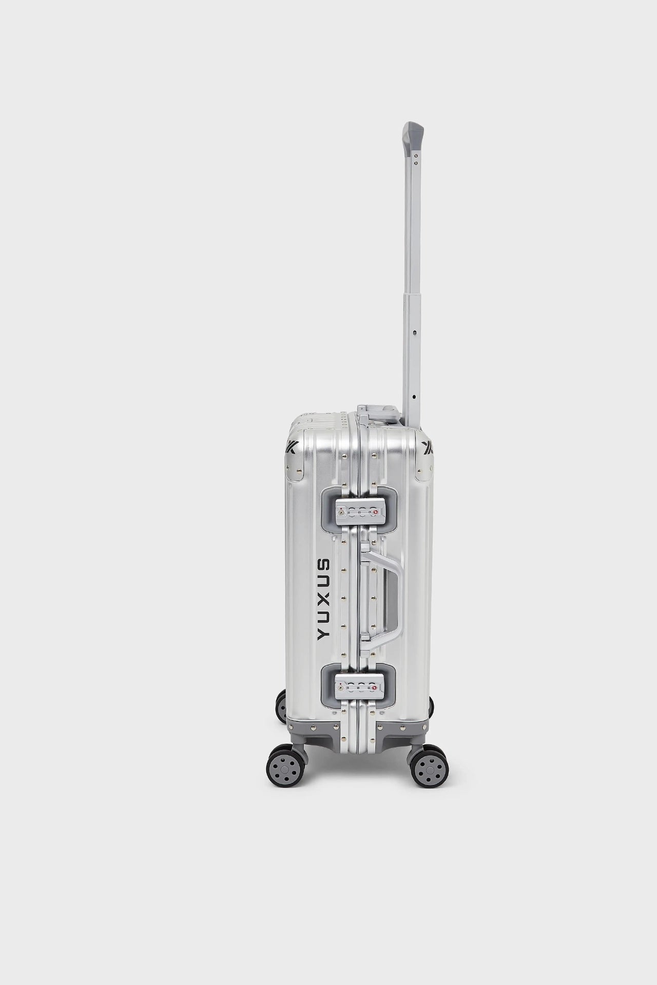 SILVER "VOYAGER" SUITCASE