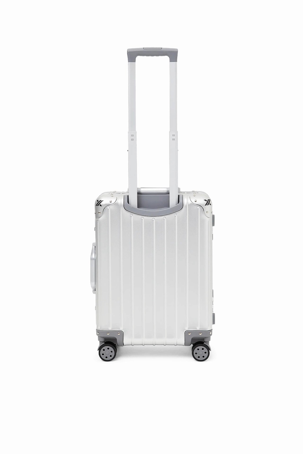 SILVER "VOYAGER" SUITCASE