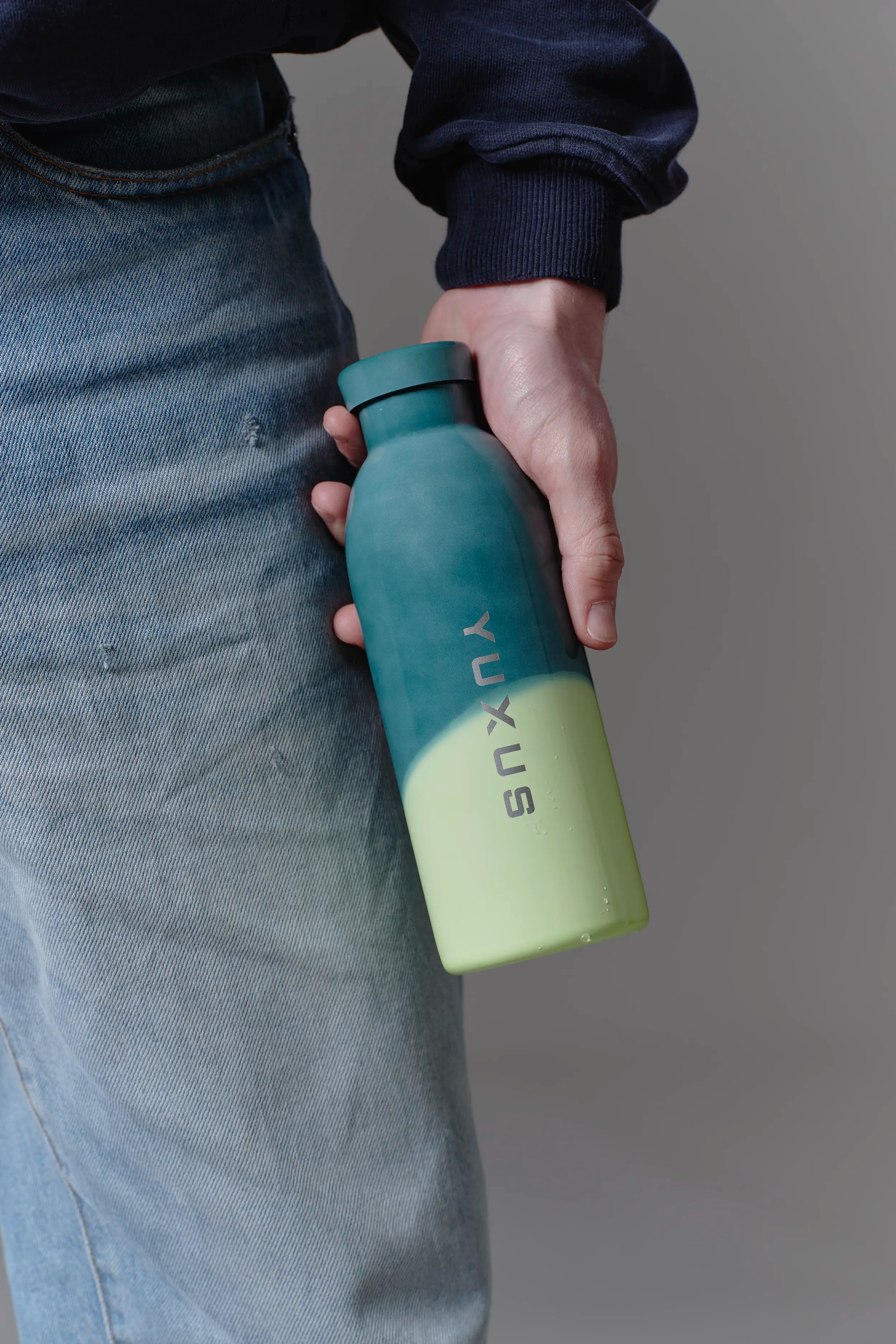 LIME "VOYAGER" WATER BOTTLE