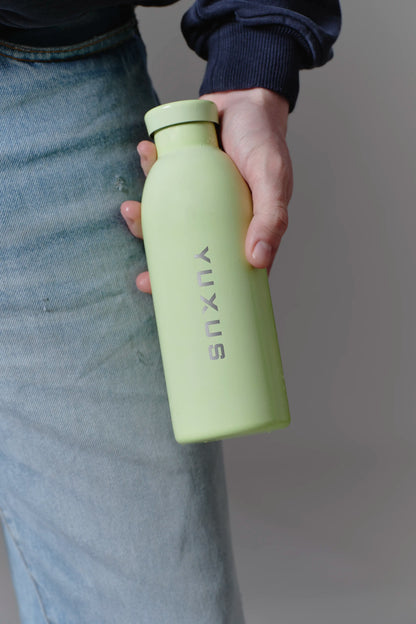 LIME "VOYAGER" WATER BOTTLE