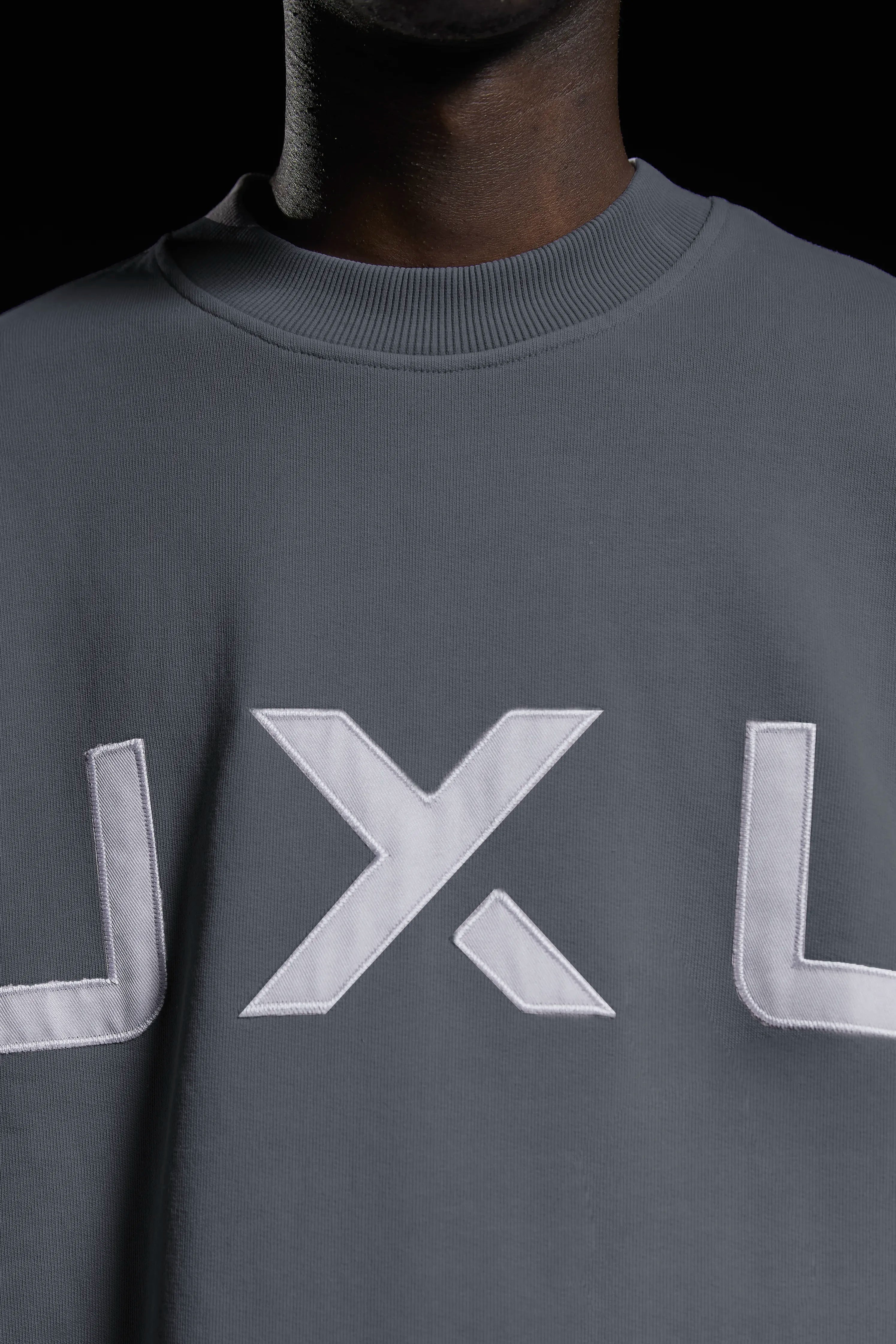 CHAR "ATLAS" CREWNECK