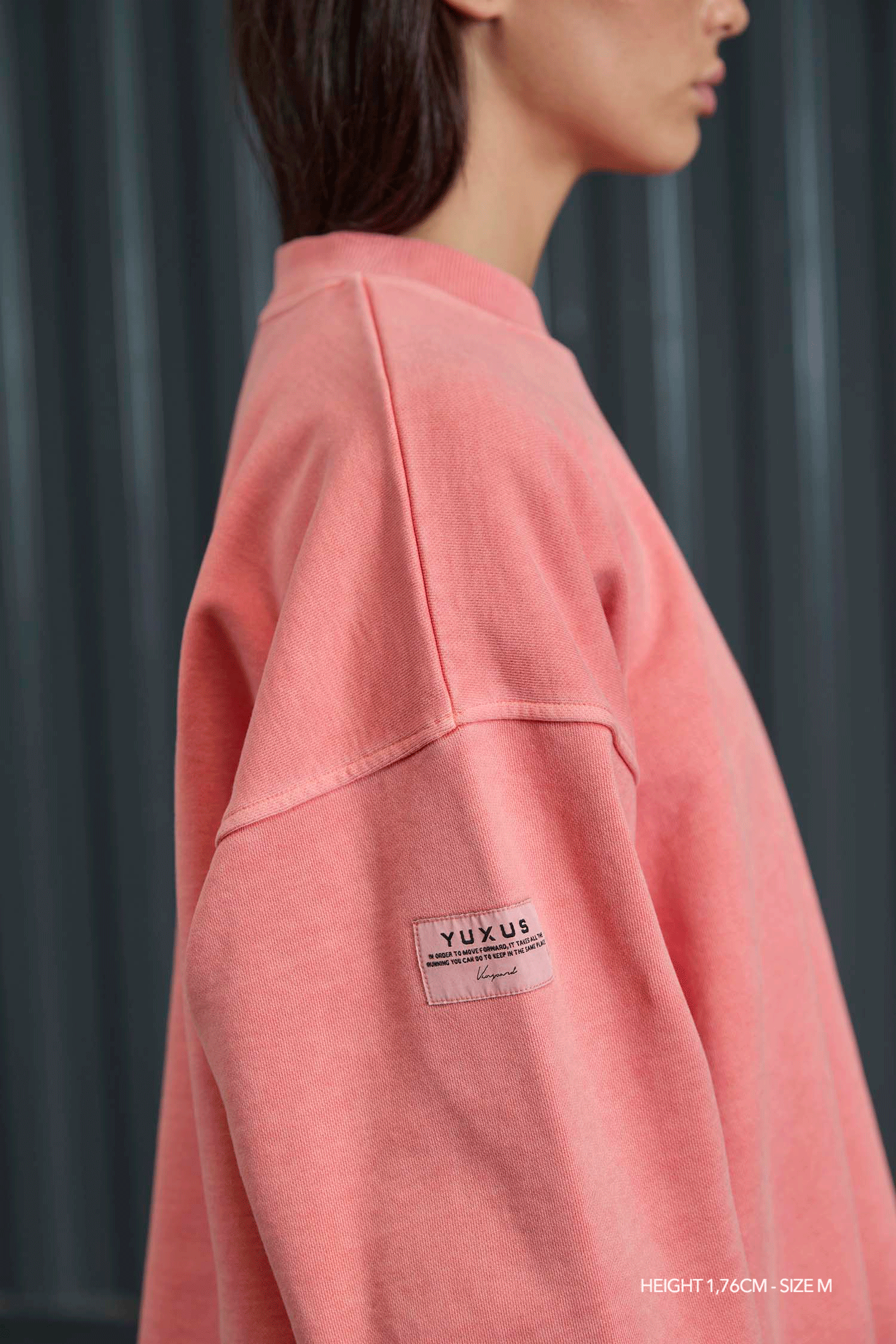 SALMON "VANGUARD" CREWNECK