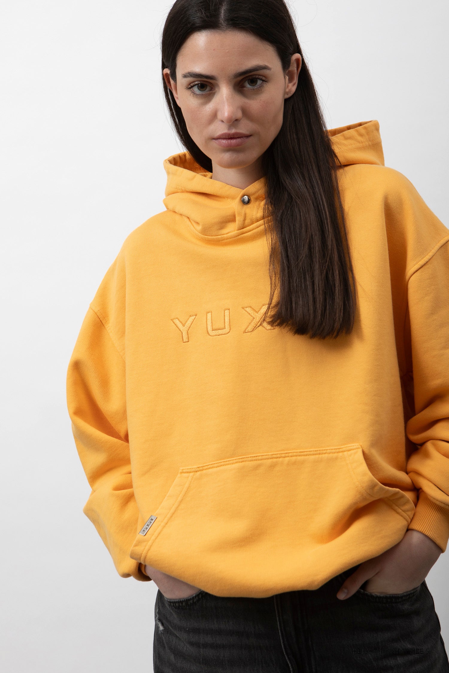 APRICOT "PATTERNS" HOODIE